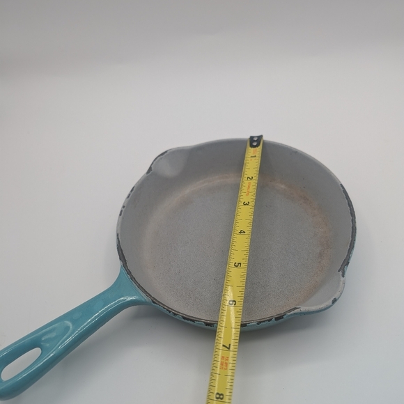 Vintage Le Creuset Double Spout Enameled Cast Iron Skillet #16 Aqua Blue 6.5" - Picture 3 of 5